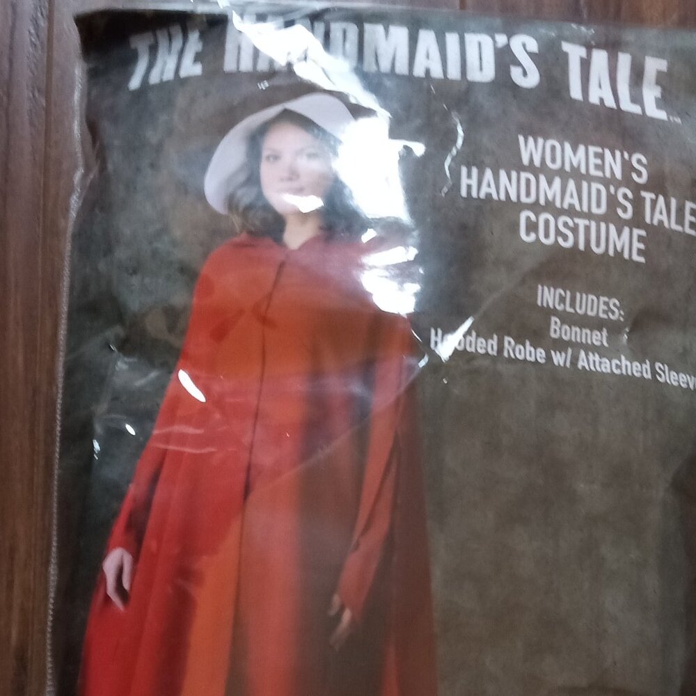 Handmaids Tale Costume